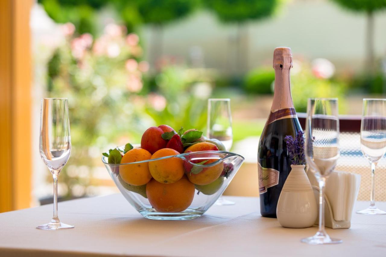 سفيتي فلاس Villa Florence Boutique Apart Hotel المظهر الخارجي الصورة